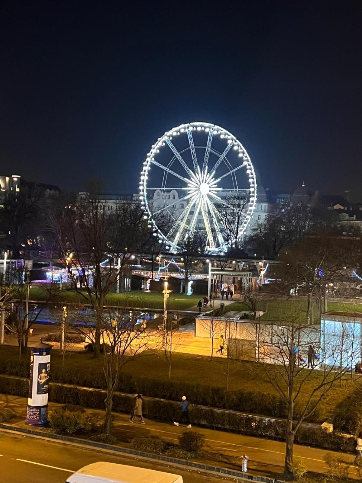 Big Wheel Panoramica Apartment 부다페스트 외부 사진
